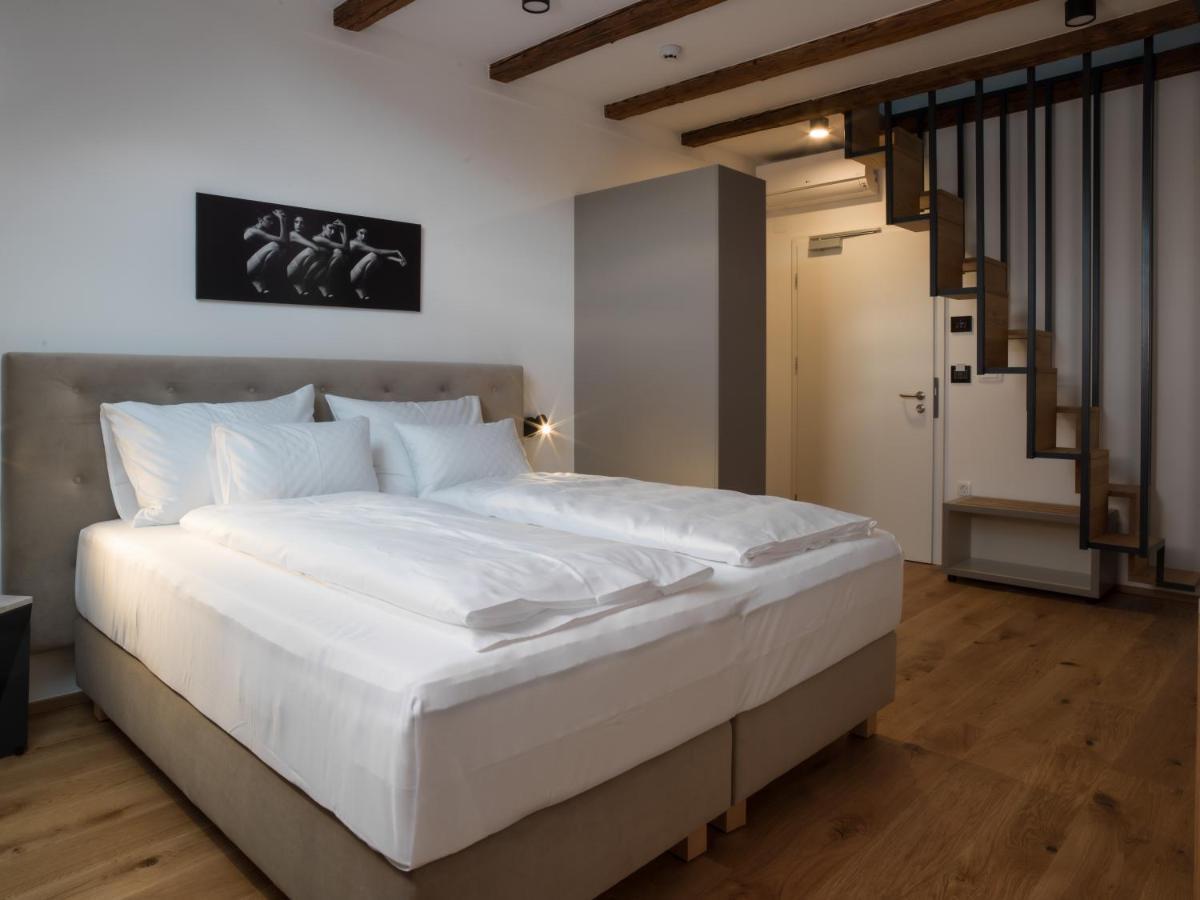 Hotel Belmur Murska Sobota Buitenkant foto